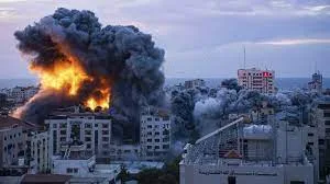 Israeli Military Escalates Offensive, Bombing Hamas Tunnels in Gaza