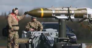 പശ്ചിമേഷ്യയിൽ യുഎസ് സൈനിക വിന്യാസം ശക്തമാക്കുന്നു; ആയിരം സൈനികർ കൂടി എത്തും