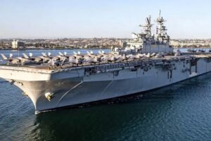 യുഎസ്എസ് ട്രിപ്പോളി’ പശ്ചിമേഷ്യയിലേക്ക്