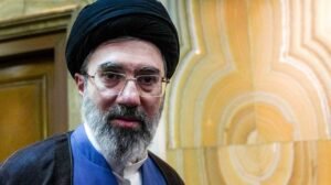 ഖമേനി അതീവ ഗുരുതരാവസ്ഥയിലെന്ന് റിപ്പോർട്ട്; ഖുമിൽ ചികിത്സയിൽ