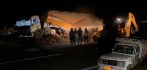 മധ്യപ്രദേശിൽ ട്രക്കിടിച്ച് അഞ്ചു മരണം