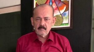 പിണറായിക്കെതിരെ സെബാസ്റ്റ്യൻ പോൾ: “തോൽപ്പിച്ചത് ക്യാപ്റ്റൻ
